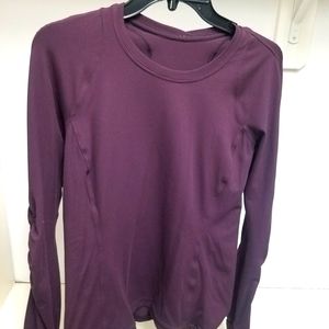 Long sleeved Lululemon Shirt
